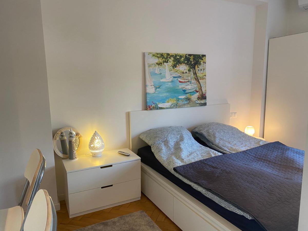 Blue Port Apartment In Ujlipotvaros With Free Parking Βουδαπέστη Εξωτερικό φωτογραφία