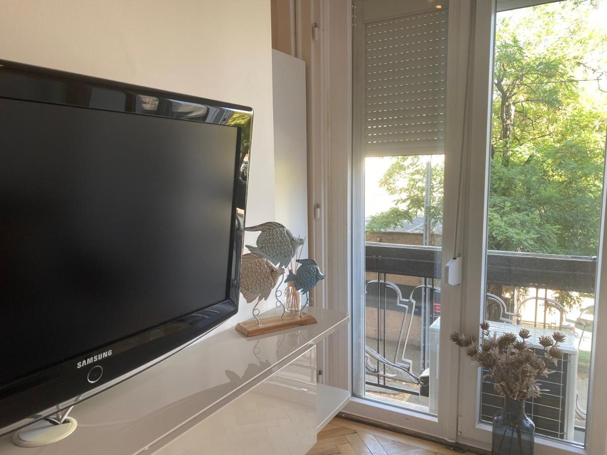 Blue Port Apartment In Ujlipotvaros With Free Parking Βουδαπέστη Εξωτερικό φωτογραφία